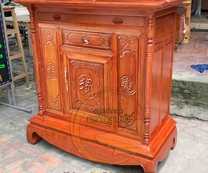 Mẫu tủ thờ chữ Phúc truyền thống cho không gian thờ Việt TT04