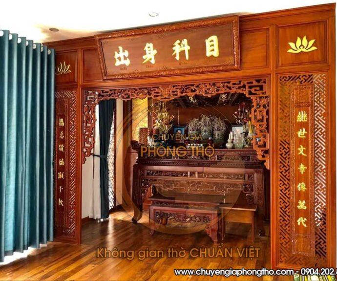 Mẫu cửa võng thờ gia tiên