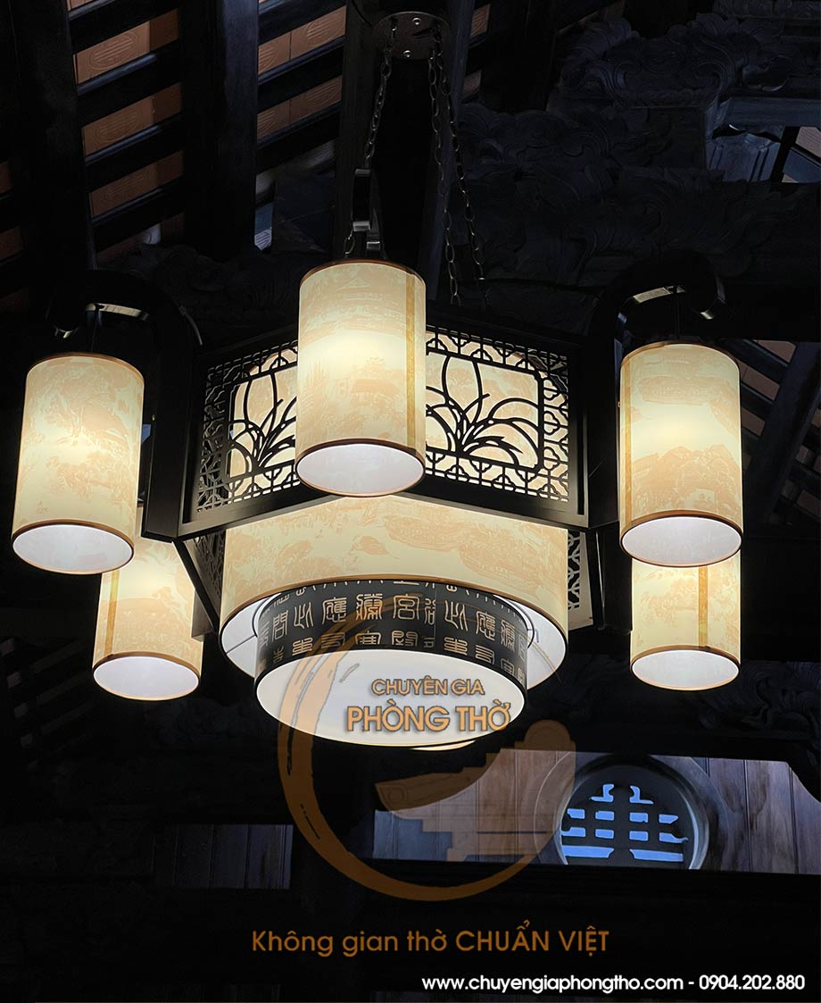 Lắp đặt đèn chùm gỗ hoa lan tại nhà thờ họ ở Bát Tràng DG22 Lắp đặt đèn chùm gỗ hoa lan tại nhà thờ họ ở Bát Tràng DG22