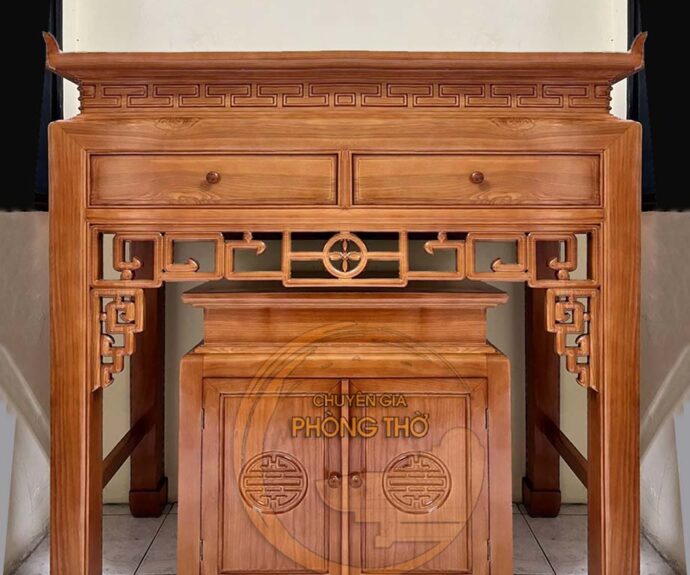 Mẫu bàn thờ Phật gỗ sồi màu cánh gián cho nhà phố BTD42