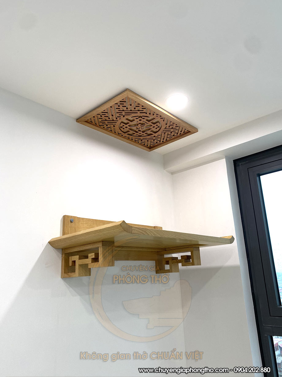 Lắp đặt bàn thờ treo tường màu trần sồi tại chung cư Masteri West Heights BTT04