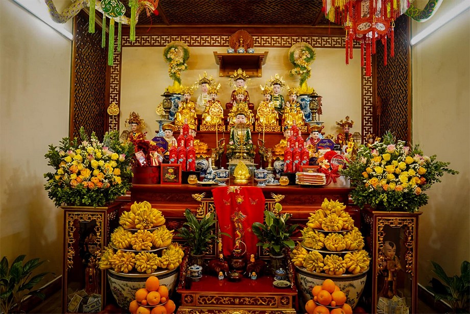 Điện thờ Tứ Phủ