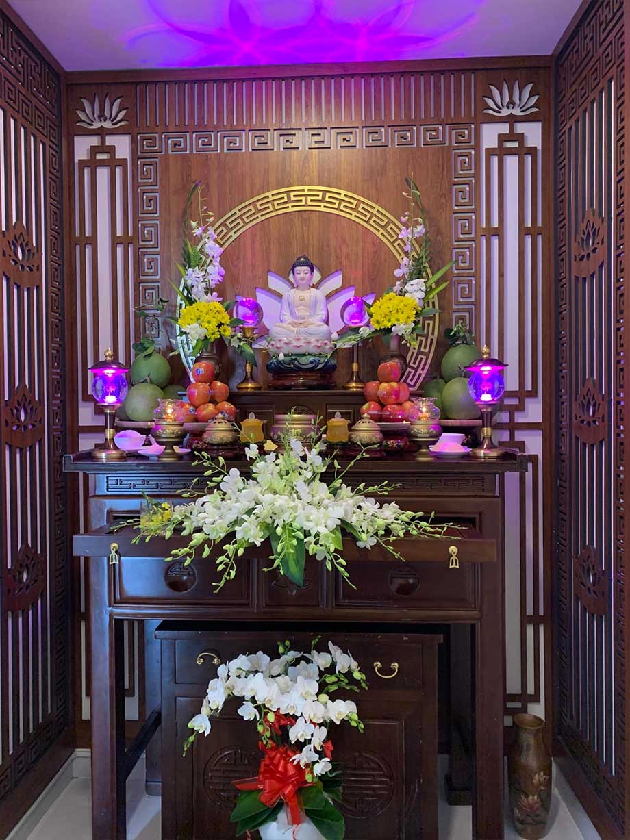 Hướng dẫn cách trang trí bàn thờ Mẹ Quan Âm ngày Tết Hướng dẫn cách trang trí bàn thờ Mẹ Quan Âm ngày Tết