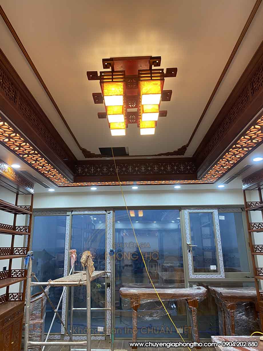 Lắp đặt đèn gỗ thả trần phòng thờ DG31 tại Bắc Ninh