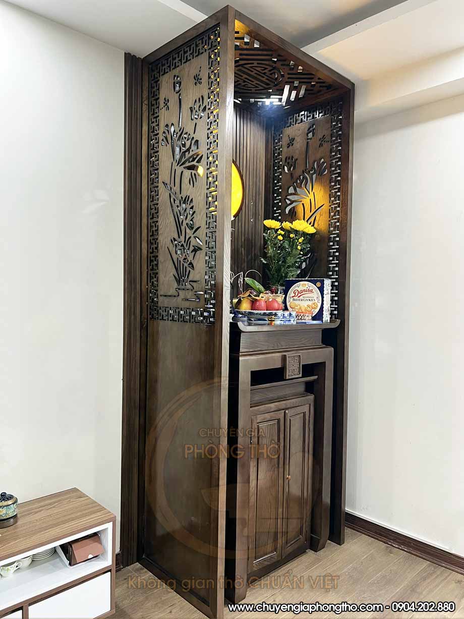 Bàn thờ đứng gỗ sồi cho chung cư Vinhomes Smart City