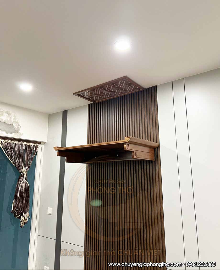 Lắp đặt mẫu bàn thờ treo tường tại chung cư Mulberry Lane BTT08