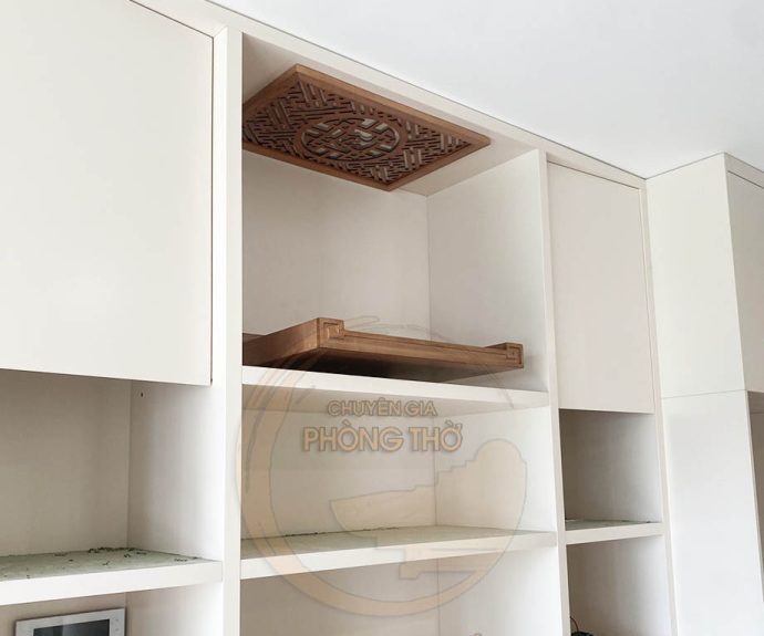 Tổng hợp các mẫu bàn thờ không chân hiện đại nhất hiện nay