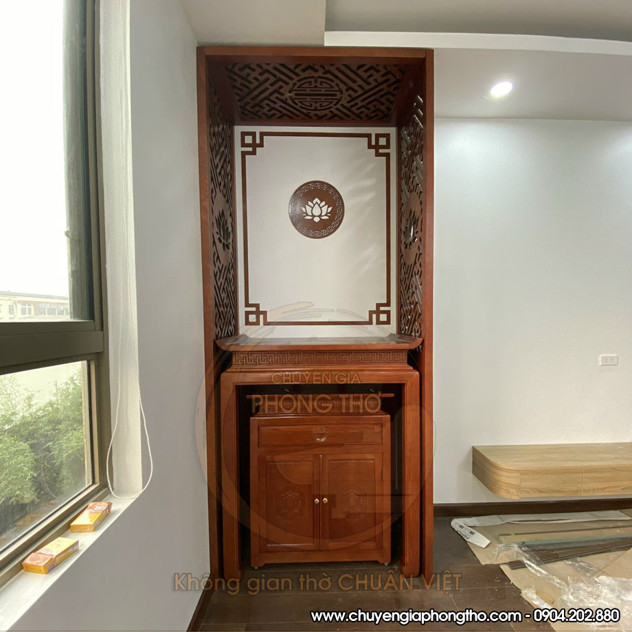 Lắp đặt bàn thờ đứng gỗ sồi tại chung cư The Zei Mỹ Đình Lắp đặt bàn thờ đứng gỗ sồi tại chung cư The Zei Mỹ Đình