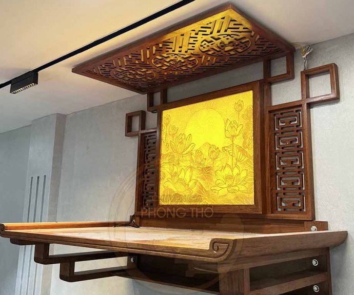 Lắp đặt bàn thờ treo kết hợp tranh trúc chỉ hoa sen tại chung cư Masteri West Heights
