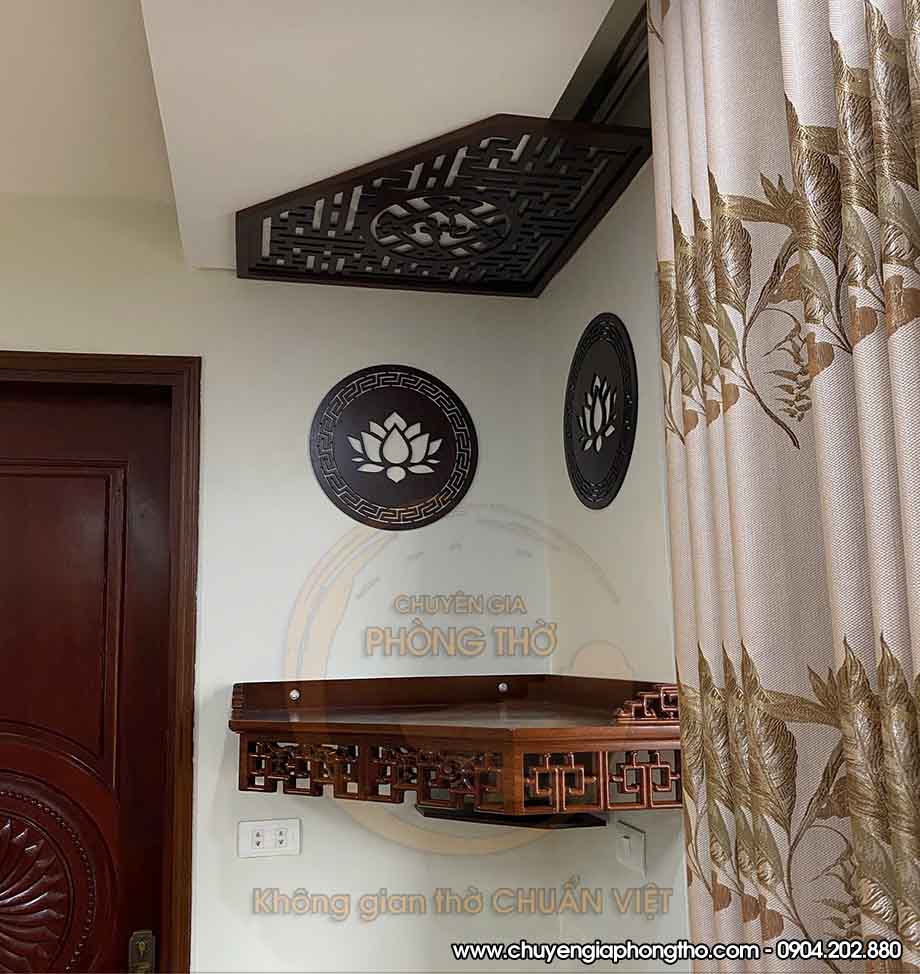 Bàn thờ treo mẫu kim cương gỗ hương đá tại chung cư Hồng Kông Tower