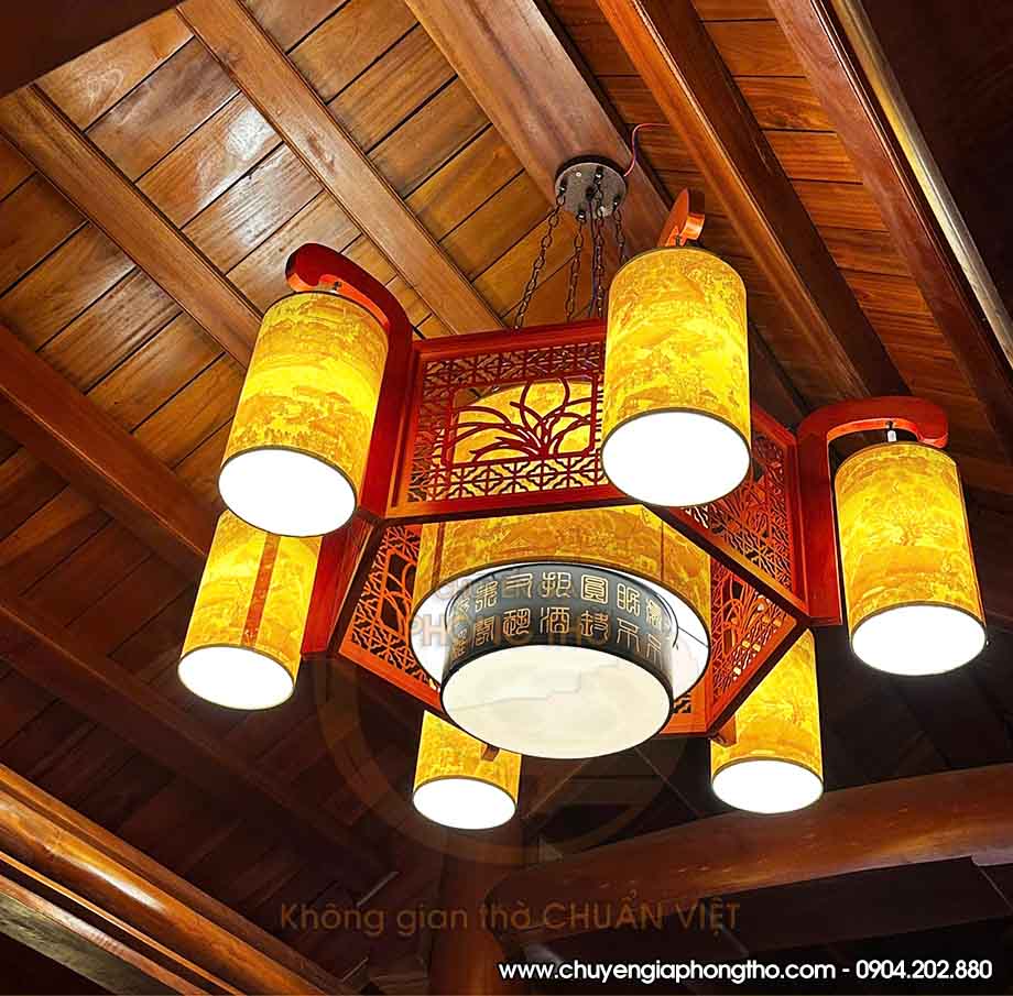 Lắp đặt mẫu đèn chùm 6 tay cho phòng thờ tại Hải Dương DG22