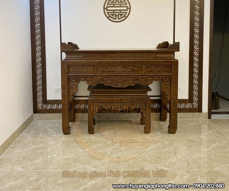 Hương án phòng thờ