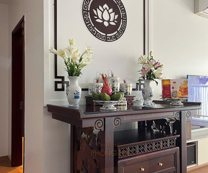 Bàn thờ nhà chung cư nhỏ hiện đại BTD76