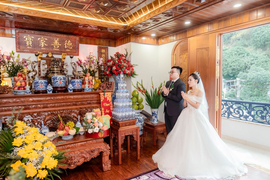 những mẫu trang trí bàn thờ gia tiên đám cưới đẹp – đơn giản – ý nghĩa