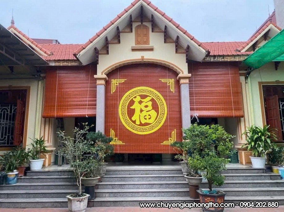 Mành trúc vẽ thủ công nghệ thuật treo nhà thờ họ