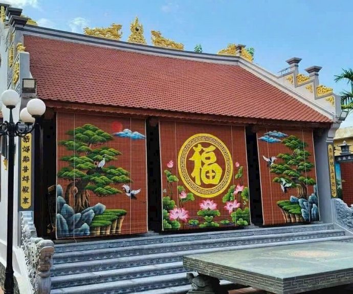 Mành trúc vẽ thủ công nghệ thuật treo nhà thờ họ