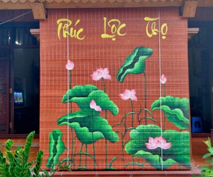 Mành trúc vẽ thủ công nghệ thuật treo nhà thờ họ