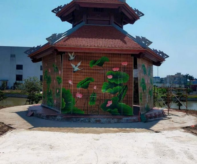 Mành trúc vẽ thủ công nghệ thuật treo nhà thờ họ