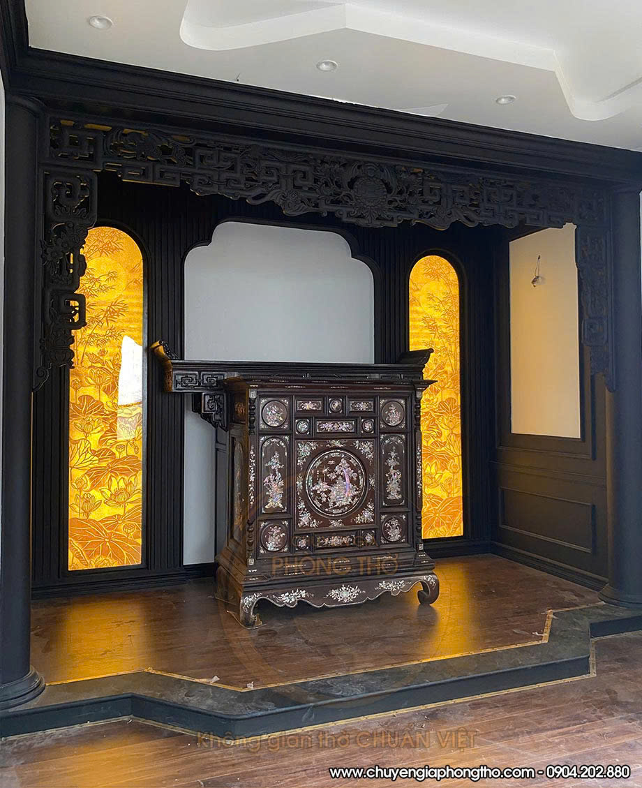 Trọn bộ tủ thờ 2 tầng khảm ốc ấn tượng lắp đặt tại phường Đống Đa, Hà Nội