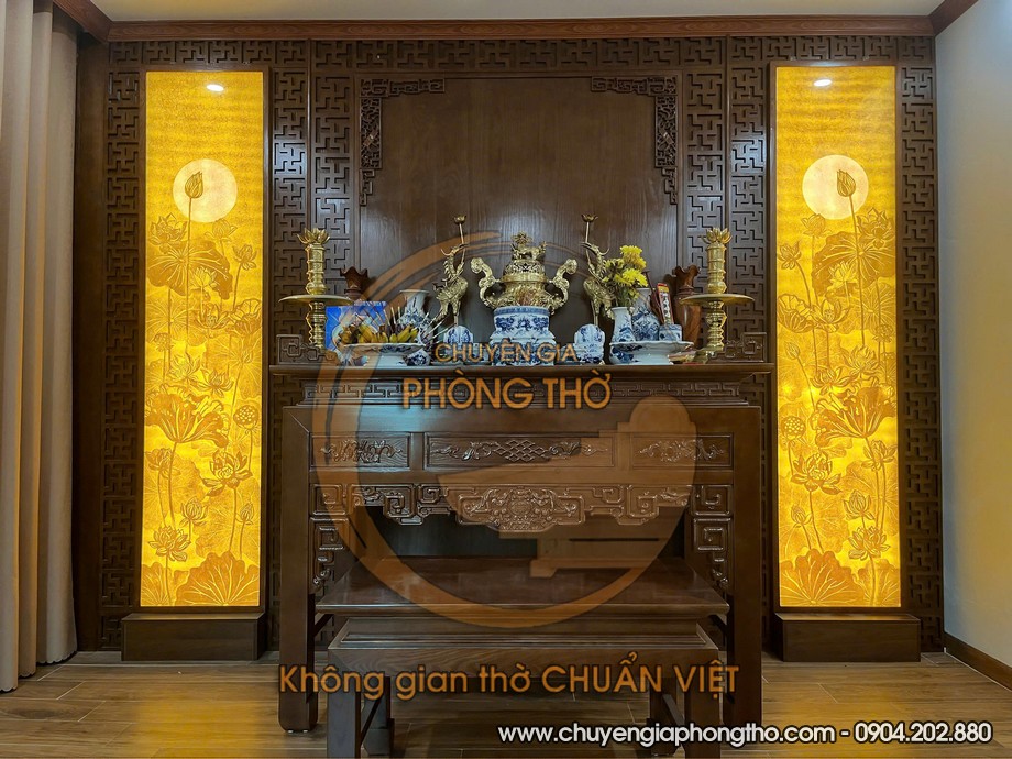 Lắp đặt bàn thờ đứng kèm vách ốp phòng thờ kết hợp tranh trúc chỉ tại Trần Quang Diệu Lắp đặt bàn thờ đứng kèm vách ốp phòng thờ kết hợp tranh trúc chỉ tại Trần Quang Diệu