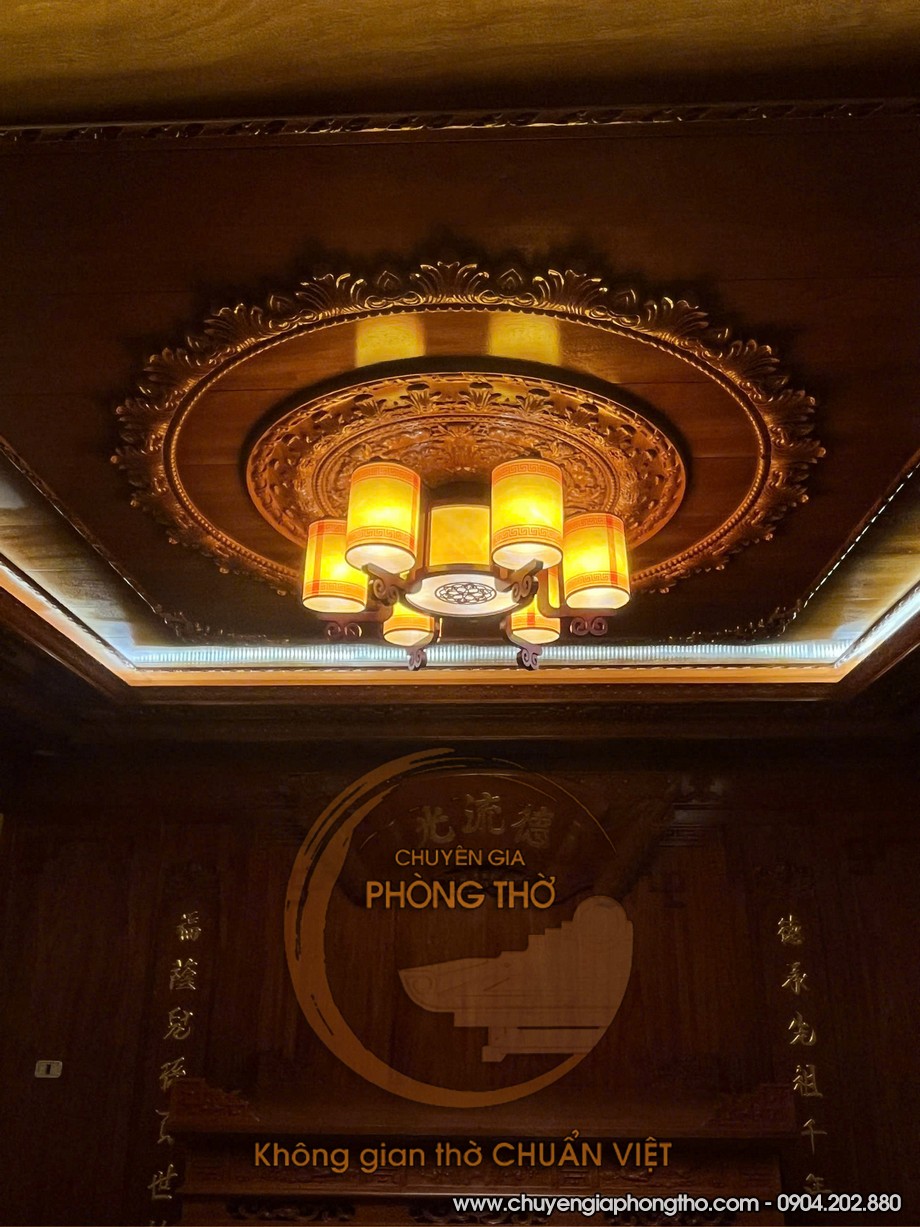 Hình ảnh thực tế đèn chùm gỗ cao cấp lắp đặt tại biệt thự Ecopark