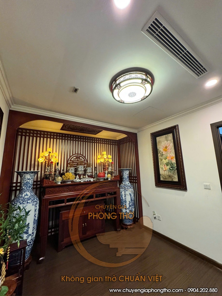 Hình ảnh thực tế mẫu đèn gỗ ốp trần phòng thờ lắp đặt tại chung cư Handiresco Hình ảnh thực tế mẫu đèn gỗ ốp trần phòng thờ lắp đặt tại chung cư Handiresco