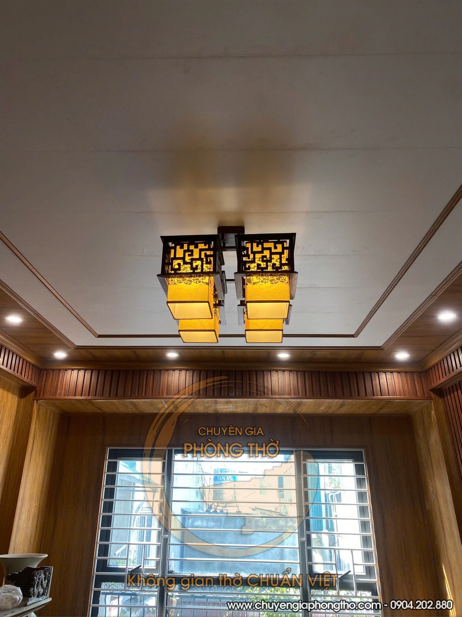 Lắp đặt đèn thả trần phòng thờ tại nhà phố Tam Khương Lắp đặt đèn thả trần phòng thờ tại nhà phố Tam Khương