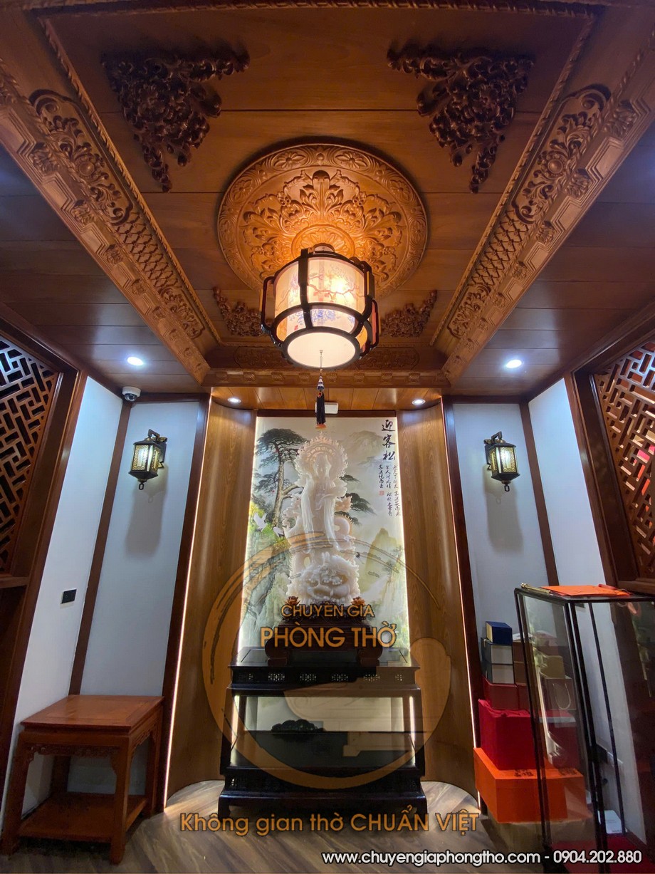 Lắp đặt hoàn thiện 2 mẫu đèn thả phòng thờ cho nhà biệt thự Vườn Đào