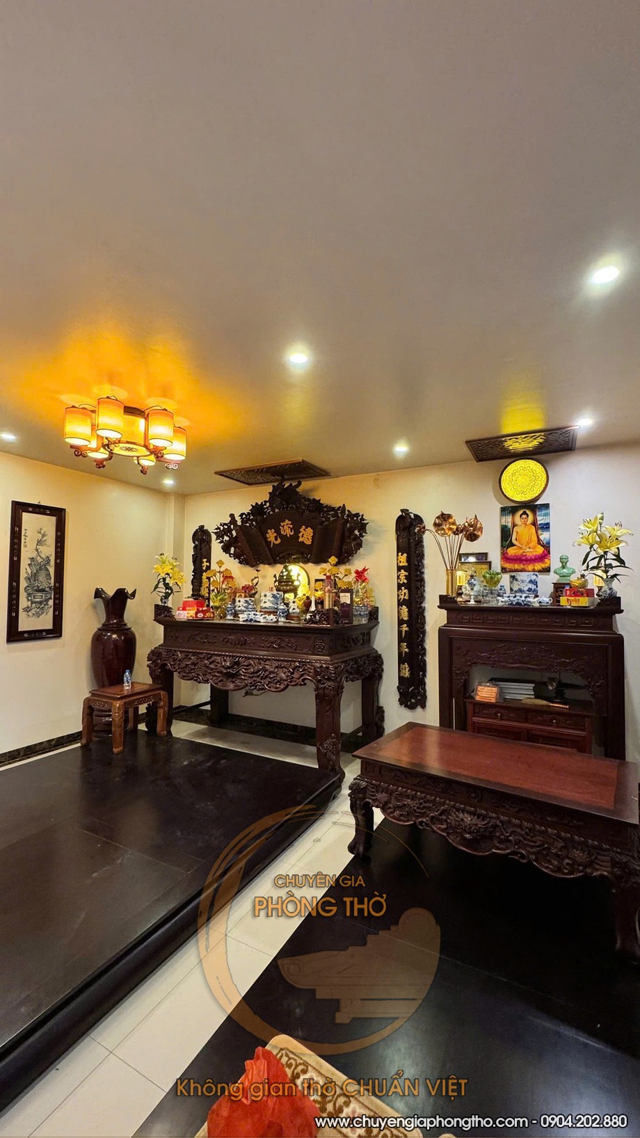 Thi công hoàn thiện mẫu đèn chùm gỗ phòng thờ cao cấp ánh sáng vàng Thi công hoàn thiện mẫu đèn chùm gỗ phòng thờ cao cấp tại Phú Thượng