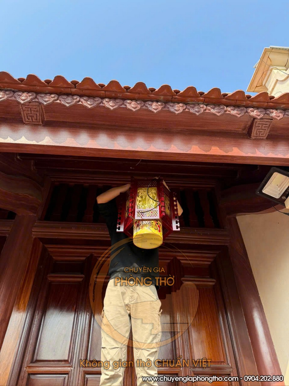 Mẫu đèn thả tre trúc khung gỗ lục giác bằng gỗ tự nhiên Mẫu đèn thả tre trúc khung gỗ lục giác trang trí nhà thờ họ tại Mỹ Đức