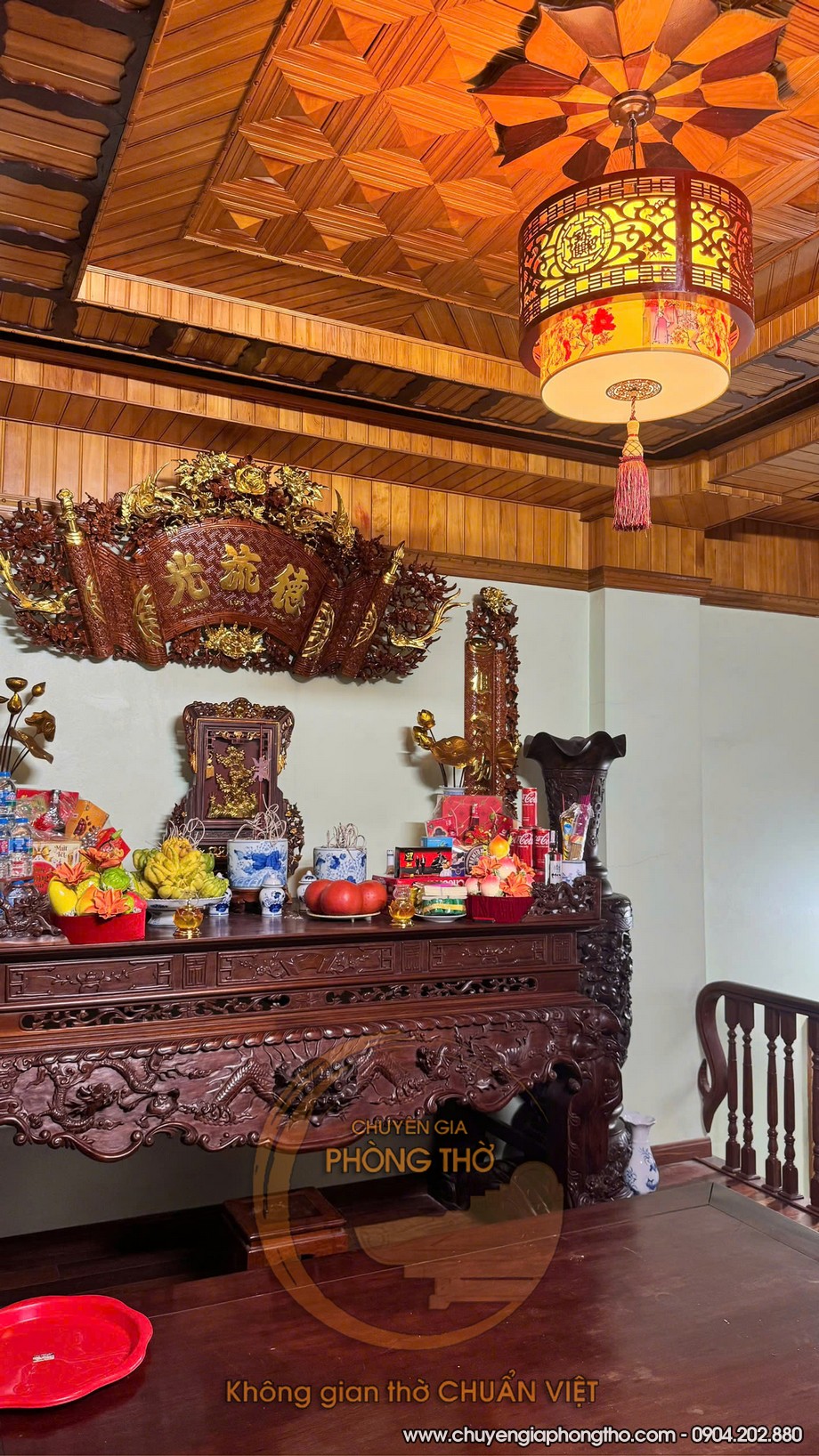 Thi công hoàn thiện mẫu đèn thả phòng thờ chữ Phúc tại xã Đoài Phương