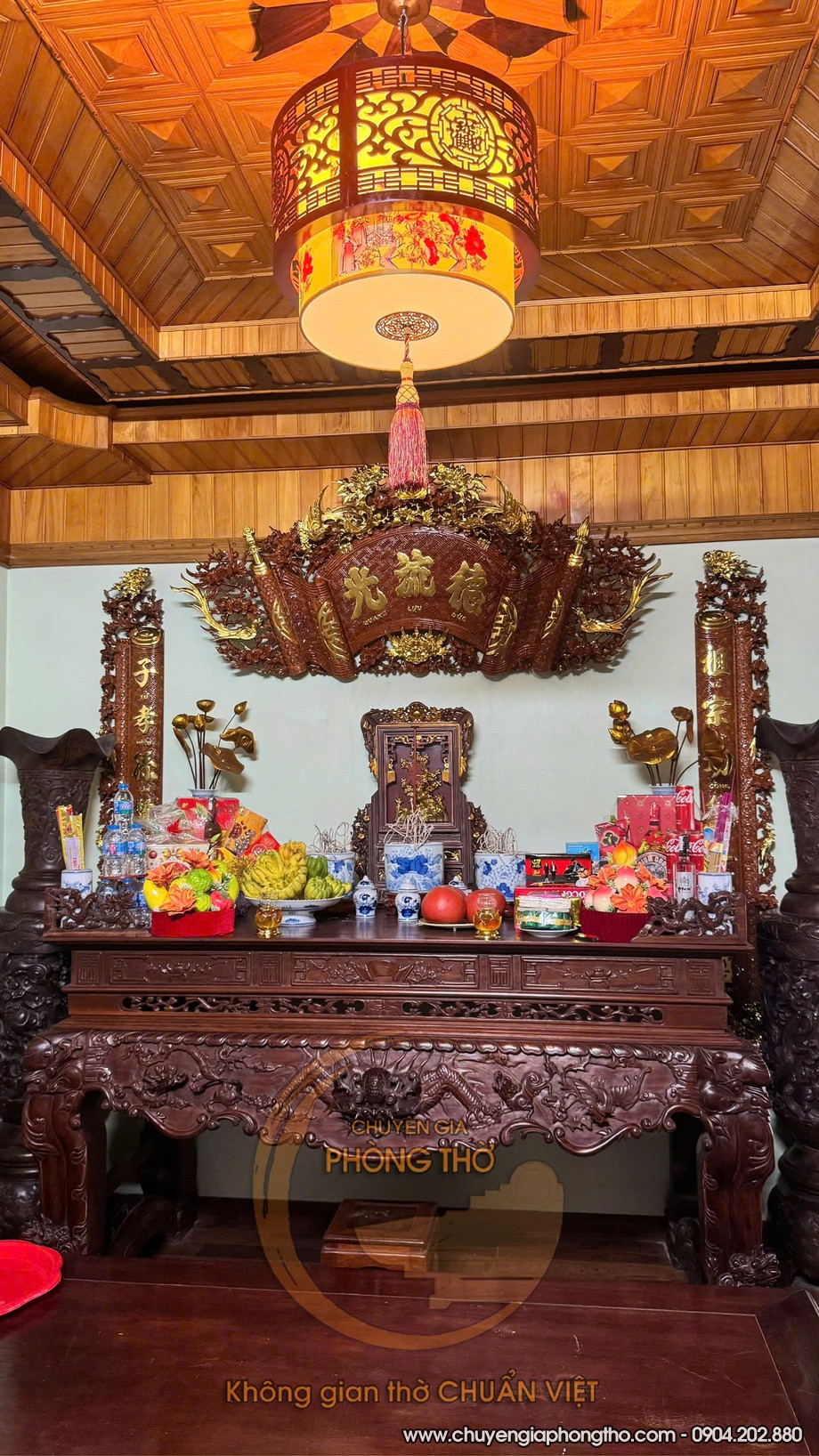 Thi công hoàn thiện mẫu đèn thả phòng thờ chữ Phúc tại xã Đoài Phương